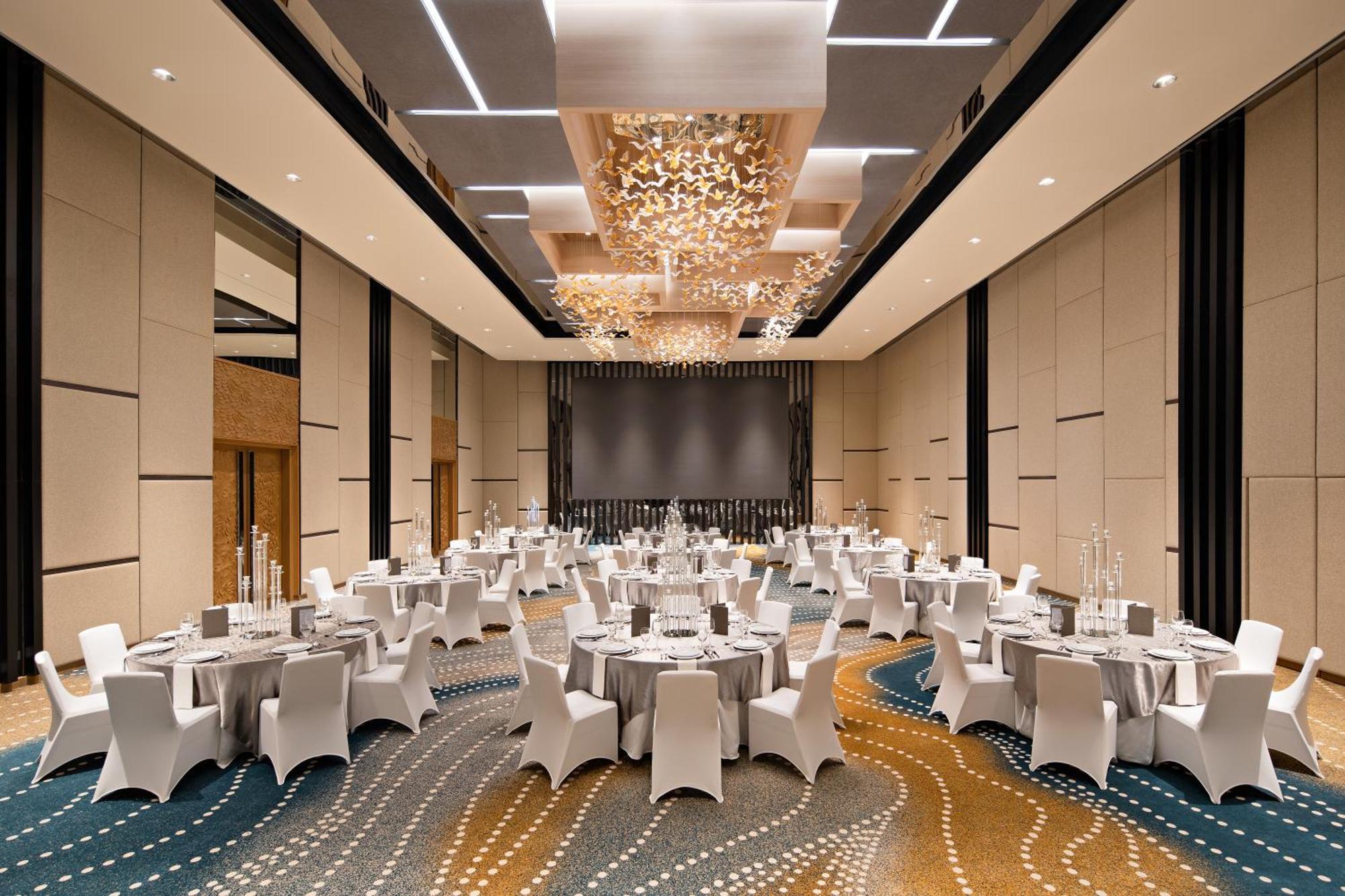 Moevenpick Hotel Jakarta City Centre Kültér fotó