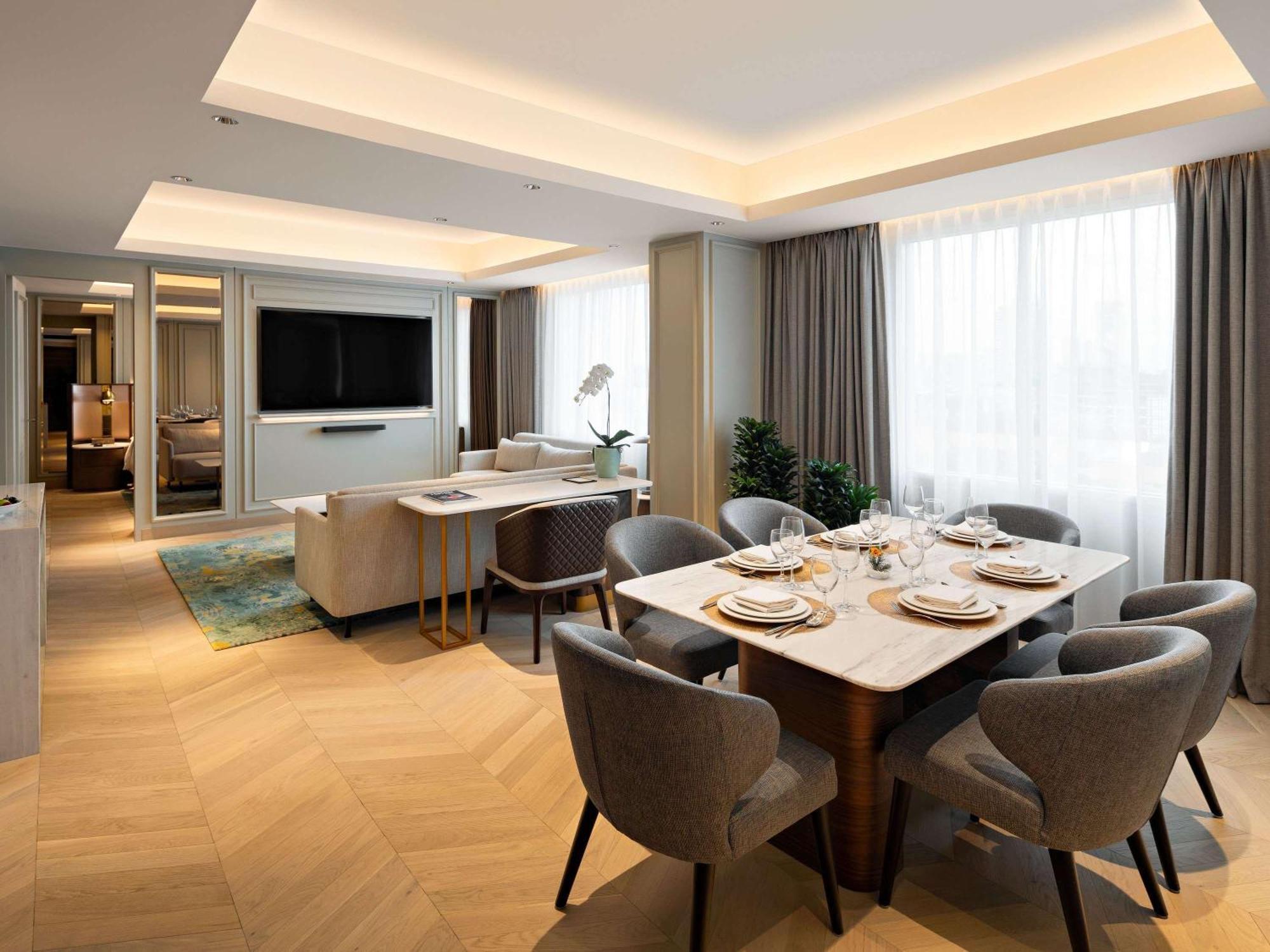 Moevenpick Hotel Jakarta City Centre Kültér fotó
