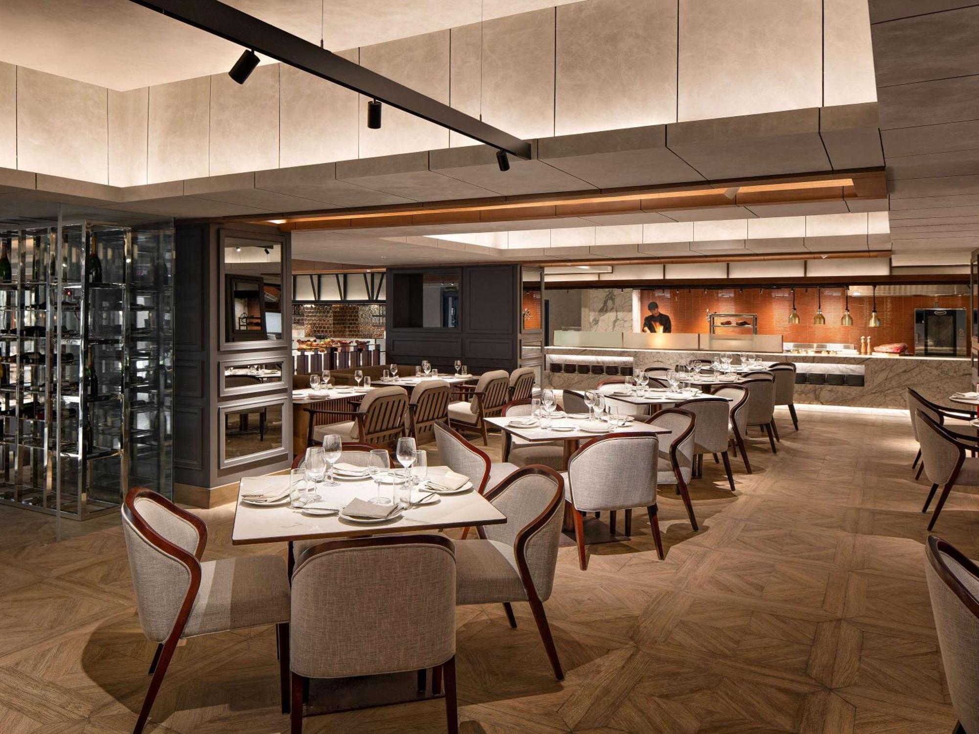 Moevenpick Hotel Jakarta City Centre Kültér fotó