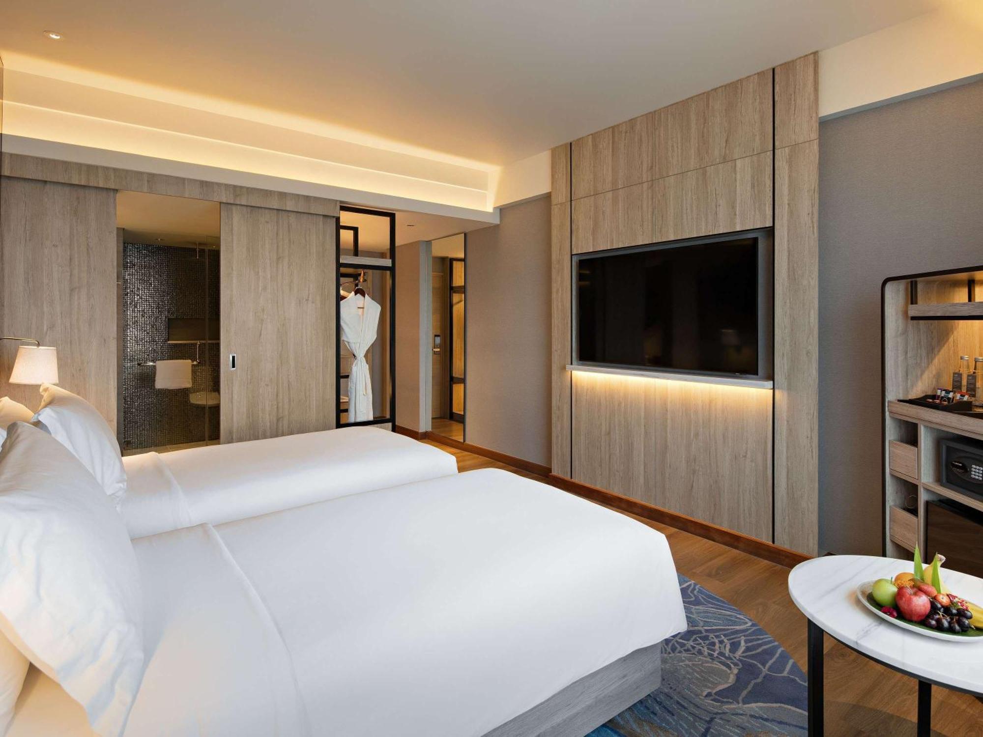Moevenpick Hotel Jakarta City Centre Kültér fotó